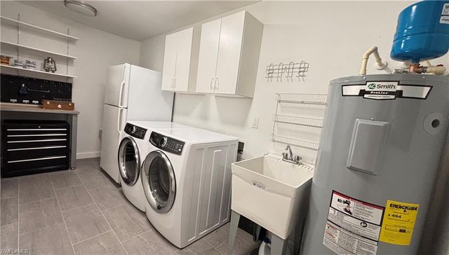 1357 Kingswood CT, Fort Myers, FL 33919