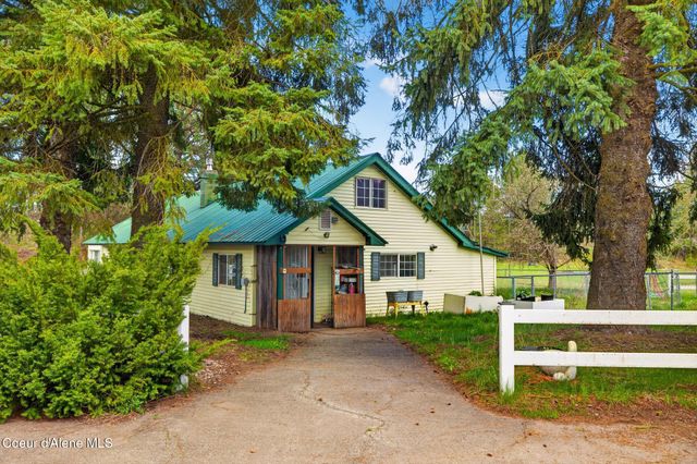 114 Bayview RD, Athol, ID 83801