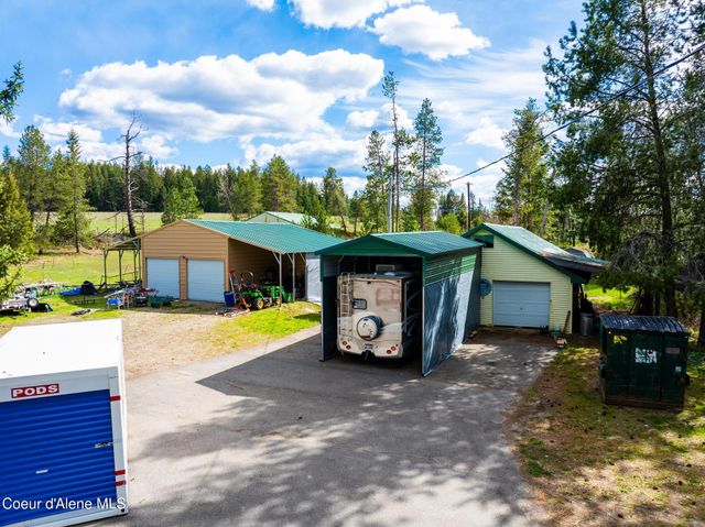 114 Bayview RD, Athol, ID 83801