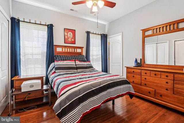 104 RYANS RUN, Sicklerville, NJ 08081