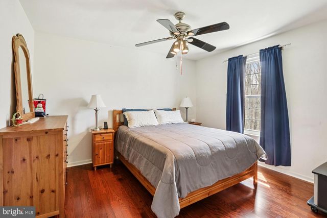 104 RYANS RUN, Sicklerville, NJ 08081