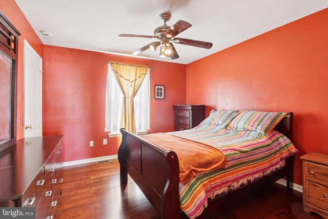 104 RYANS RUN, Sicklerville, NJ 08081