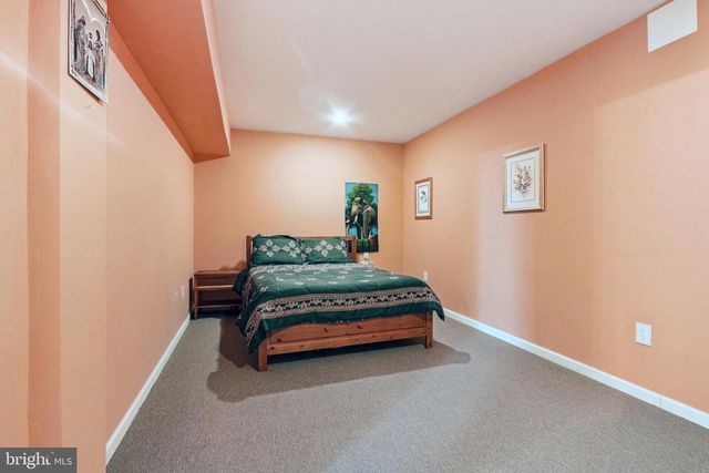 104 RYANS RUN, Sicklerville, NJ 08081