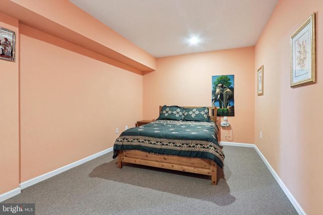 104 RYANS RUN, Sicklerville, NJ 08081