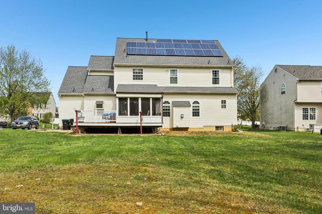 104 RYANS RUN, Sicklerville, NJ 08081