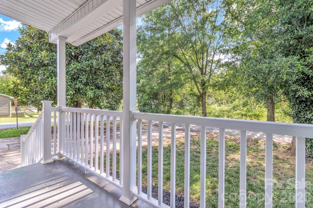 137 J E Morrow Street, Forest City, NC 28043
