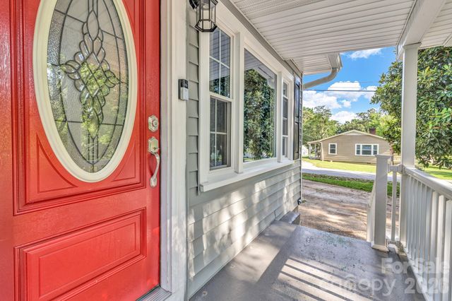137 J E Morrow Street, Forest City, NC 28043