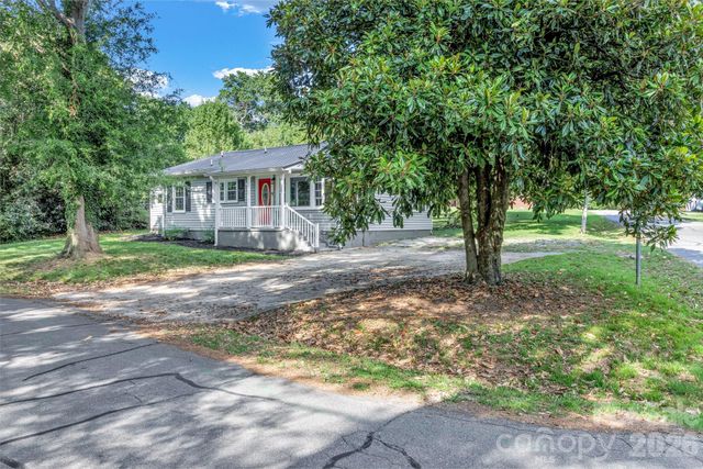 137 J E Morrow Street, Forest City, NC 28043