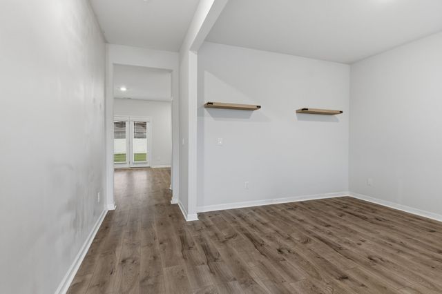 7354 Sunny Parks Dr, White House, TN 37188