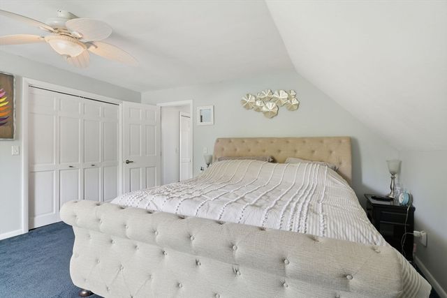 310 W Allen Ridge Rd, Springfield, MA 01118