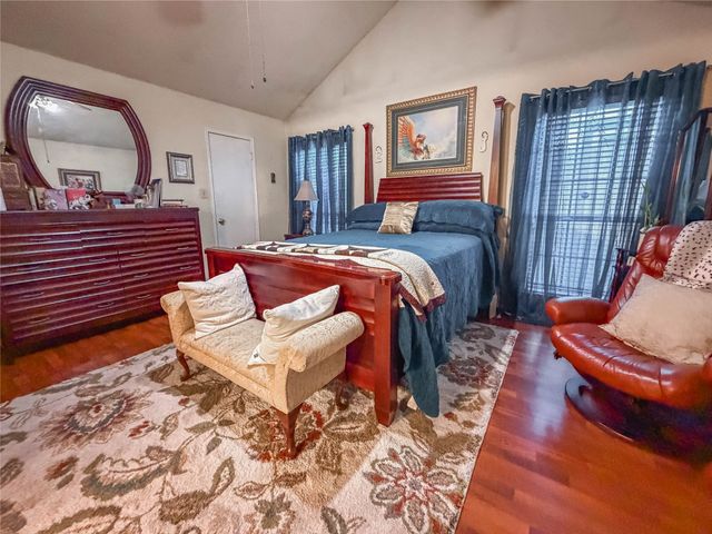 333 S Cannady Drive, Cedar Hill, TX 75104