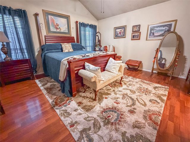 333 S Cannady Drive, Cedar Hill, TX 75104