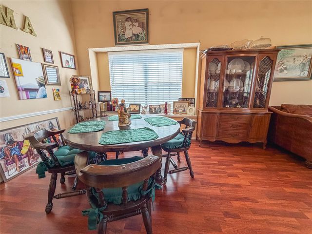 333 S Cannady Drive, Cedar Hill, TX 75104