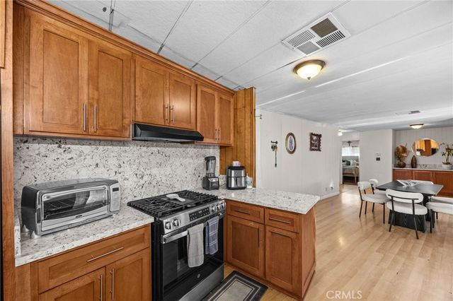 23301 Ridge Route Drive 109, Laguna Hills, CA 92653