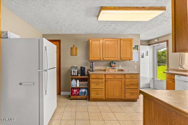 7275 Erwin Highway, Chuckey, TN 37641