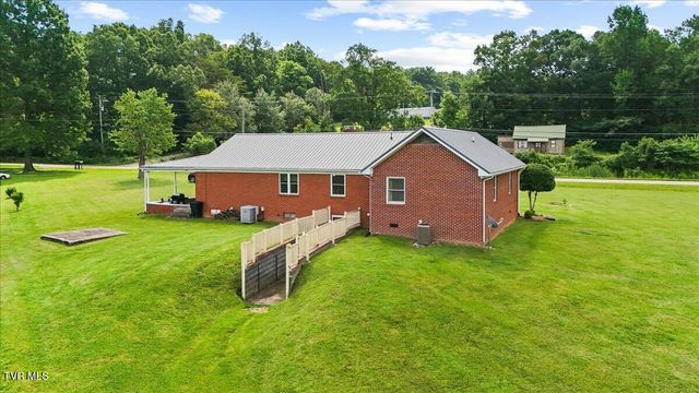 7275 Erwin Highway, Chuckey, TN 37641
