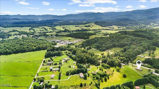 7275 Erwin Highway, Chuckey, TN 37641