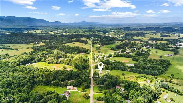 7275 Erwin Highway, Chuckey, TN 37641