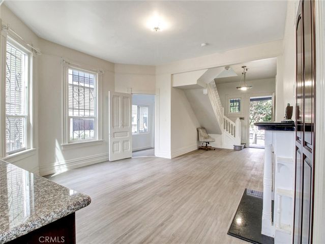 614 E 23rd, Los Angeles, CA 90011