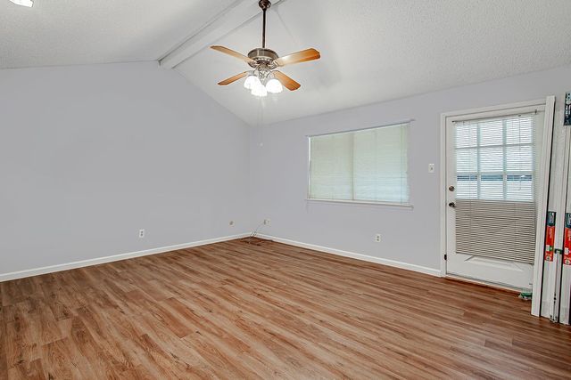 4053 Glenbrook Drive, Arlington, TX 76015