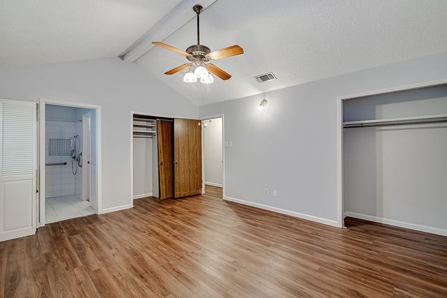 4053 Glenbrook Drive, Arlington, TX 76015