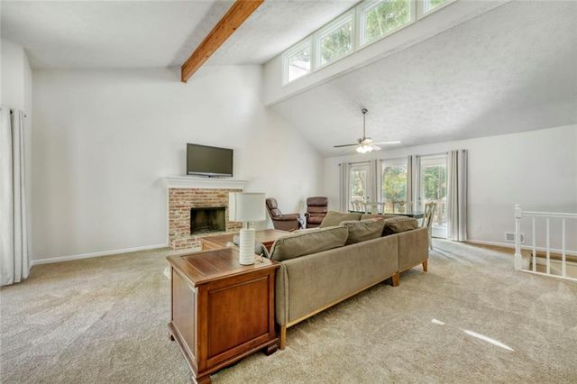 11 Parkmont Drive, Roswell, GA 30076