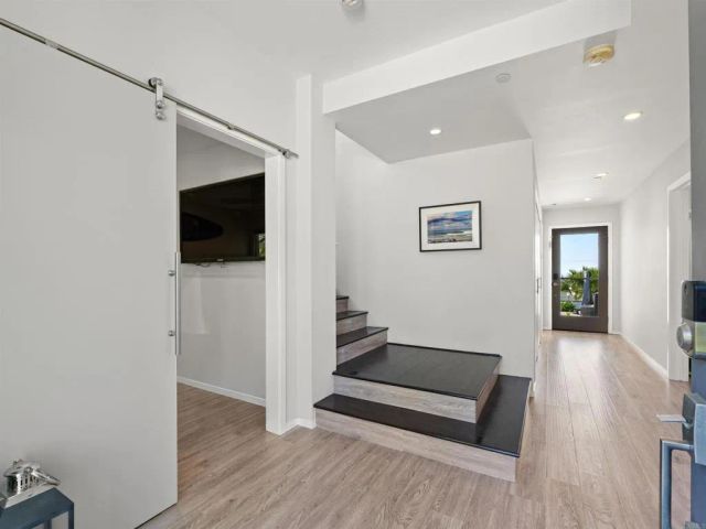 1044 Arcadia Rd, Encinitas, CA 92024