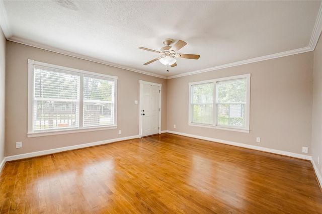 307 Gale Street, Houston, TX 77009