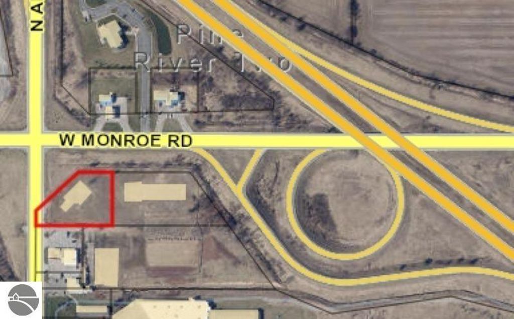 Image 2 of property listing at 7990 N Alger Road, Alma, MI 48801