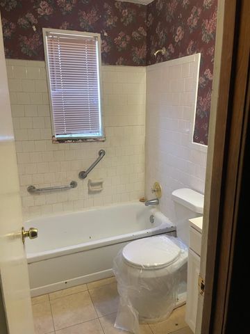 2123 HEARD AVE, Memphis, TN 38108