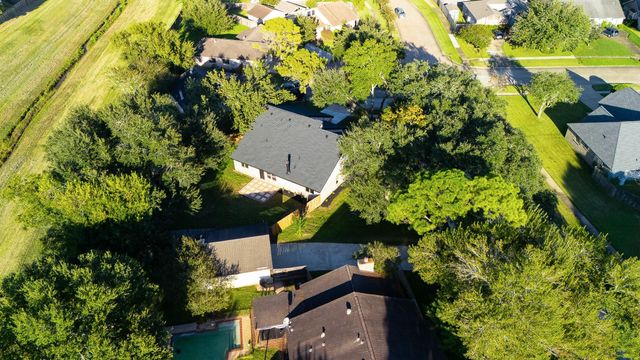 2627 Ferry Landing, Sugar Land, TX 77478