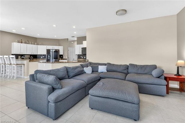 9261 Pittsburgh BLVD, Fort Myers, FL 33967