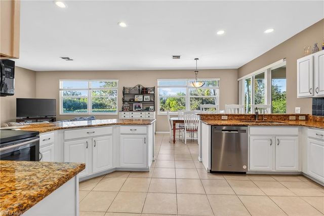 9261 Pittsburgh BLVD, Fort Myers, FL 33967