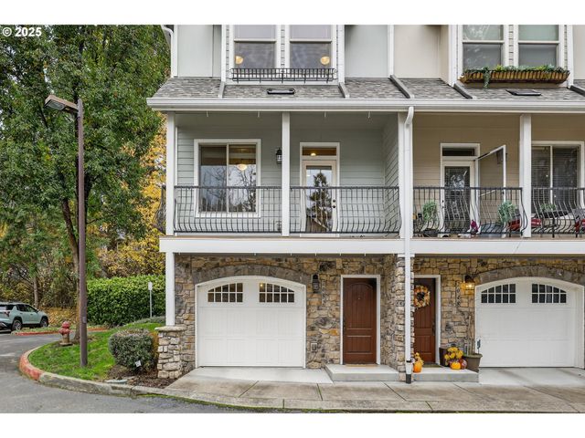 2052 Ne 49TH Way 4-H, Hillsboro, OR 97124