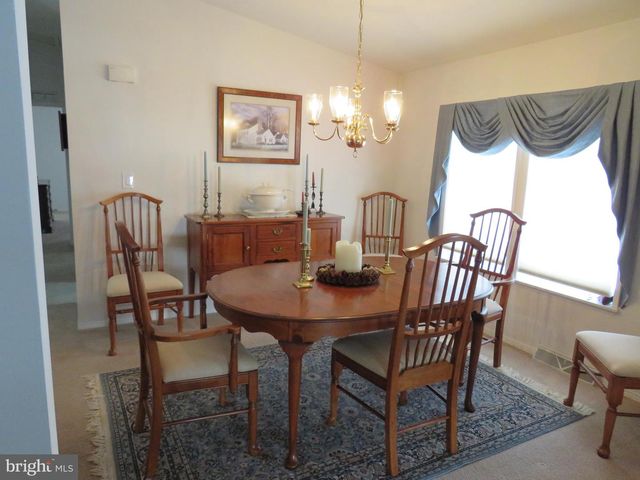 404 THRUSH CT E, New Hope, PA 18938