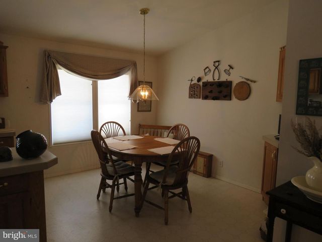 404 THRUSH CT E, New Hope, PA 18938