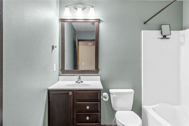 3098 Sherwood Drive, Marion, IA 52302