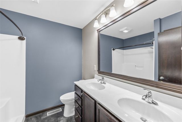 3098 Sherwood Drive, Marion, IA 52302