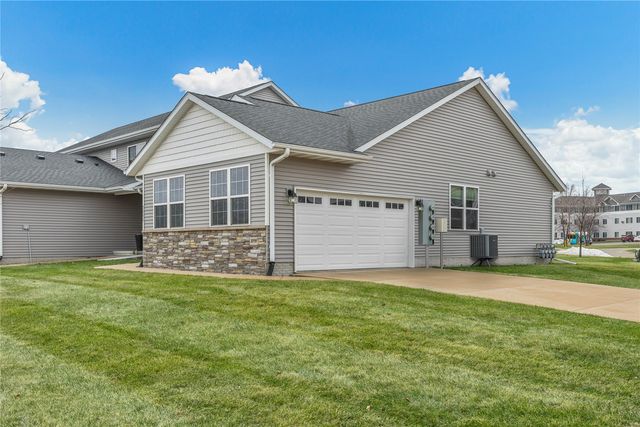 3098 Sherwood Drive, Marion, IA 52302