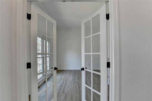 165 River Terrace Court, Roswell, GA 30076