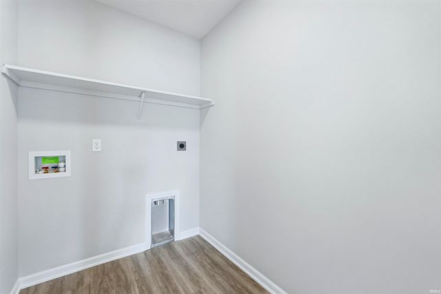 4141 Shadowood Lakes Trail, Fort Wayne, IN 46818