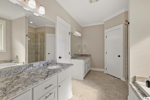 102 HARVEST OAKS CIRCLE, West Monroe, LA 71292
