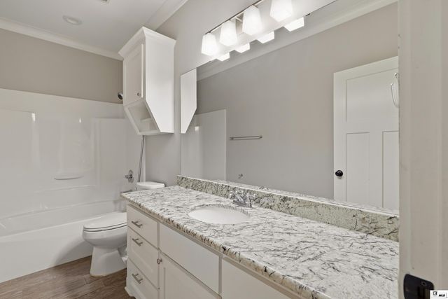 102 HARVEST OAKS CIRCLE, West Monroe, LA 71292