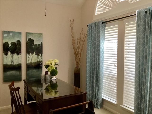 3 N Spiral Vine Circle, Montgomery, TX 77381