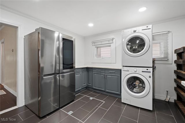 1607 E 34th Street, Cleveland, OH 44114