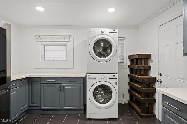 1607 E 34th Street, Cleveland, OH 44114