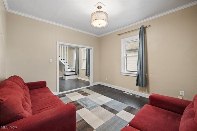 1607 E 34th Street, Cleveland, OH 44114