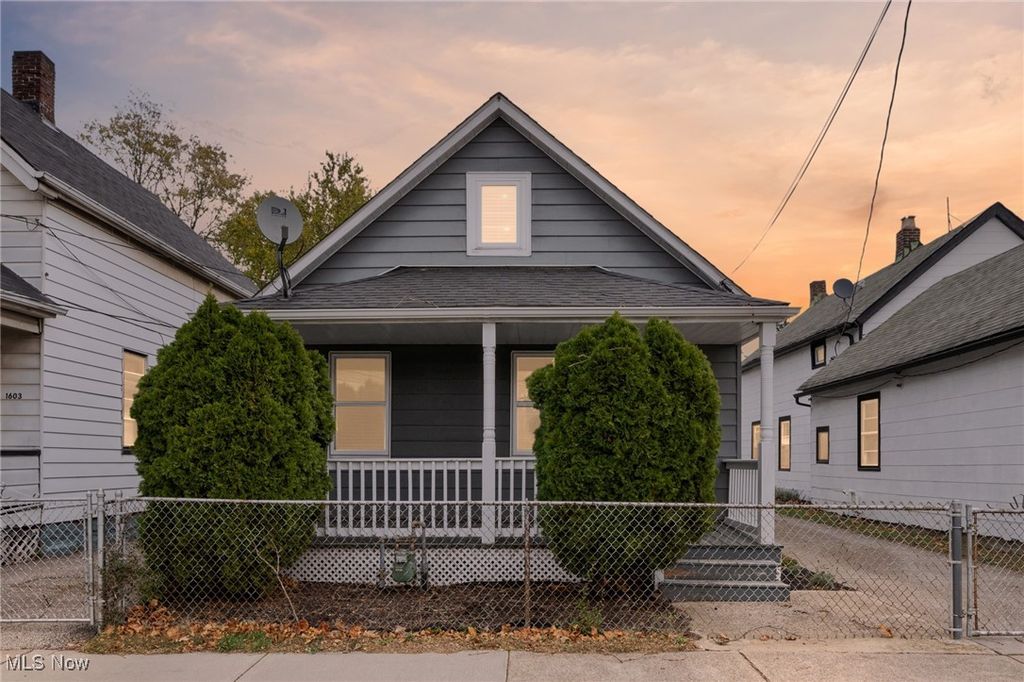 1607 E 34th Street, Cleveland, OH 44114