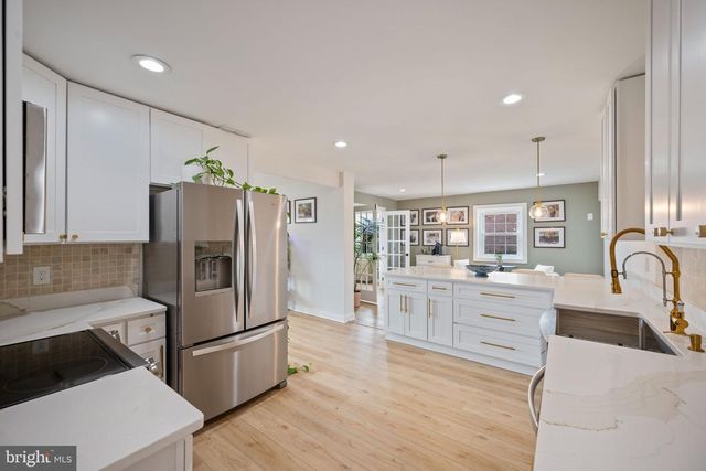 5232 FRETER RD, Sykesville, MD 21784