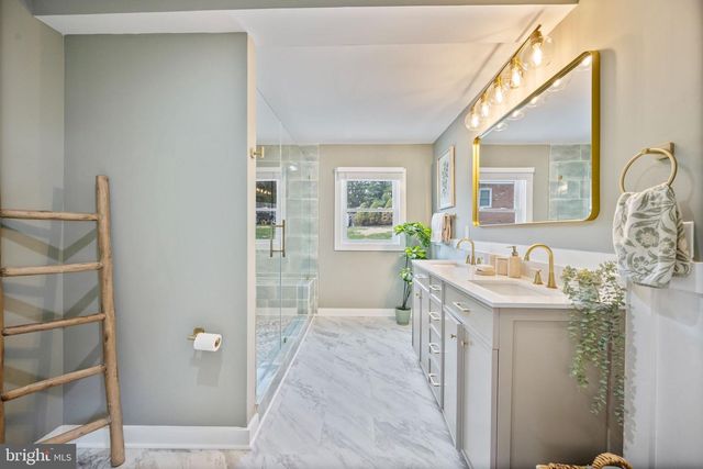 5232 FRETER RD, Sykesville, MD 21784